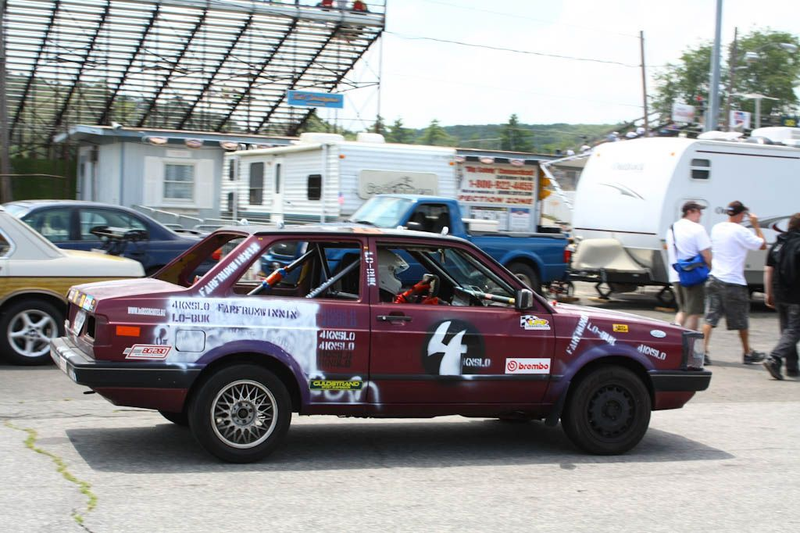 Illustration for article titled The 24 Hours Of LeMons New England 2009 Über Gallery, Part 2
